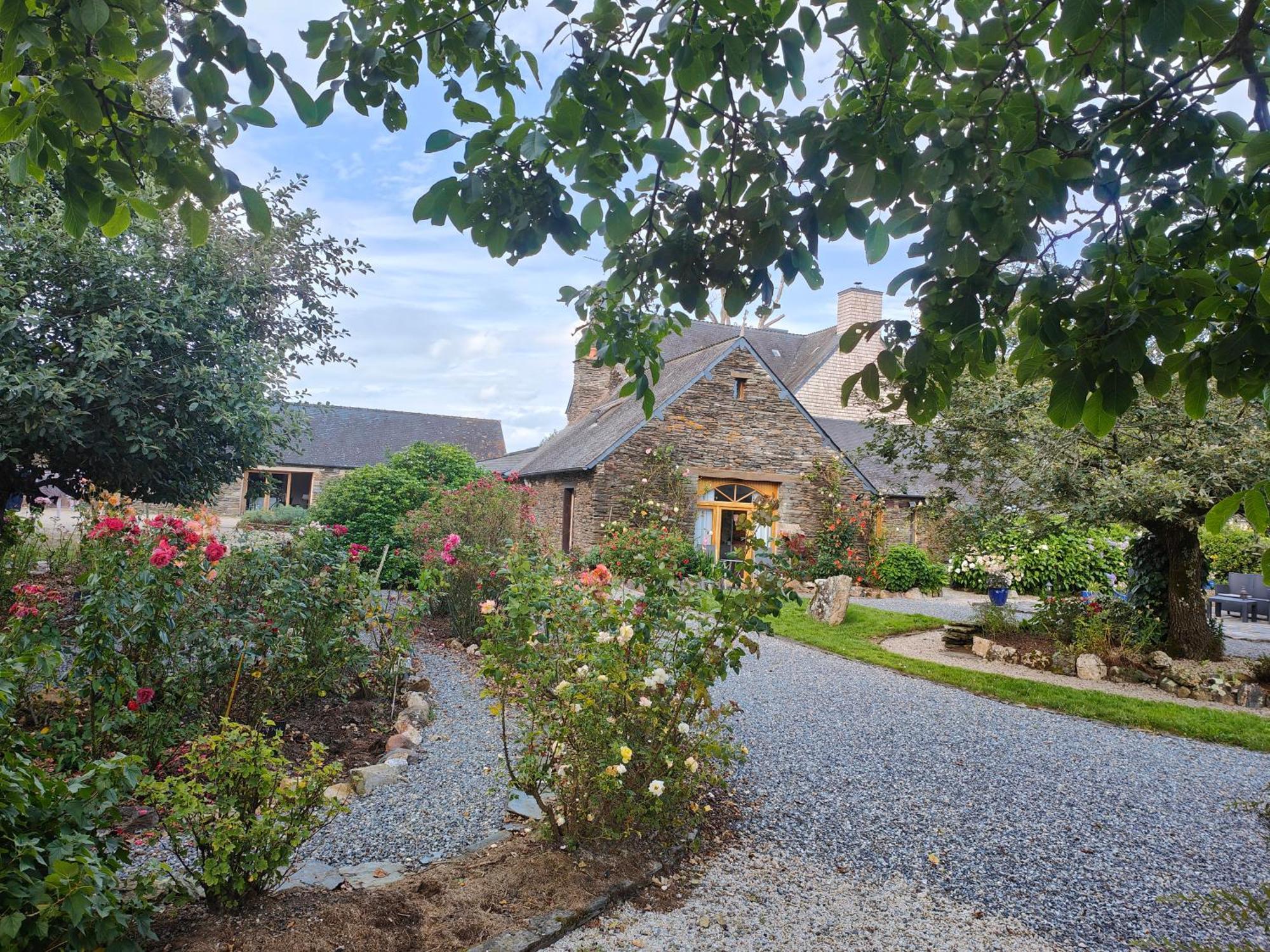 Chambre D'Hotes Saint Jacob Relais De Chasse Du XVIII Siecle Les Fougerêts Εξωτερικό φωτογραφία